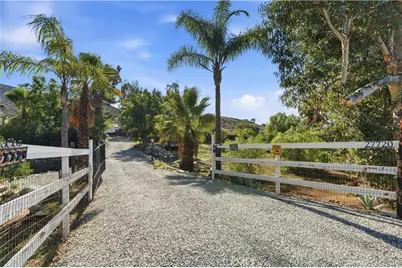 27720 Goetz, Menifee, CA 92587 - Photo 4