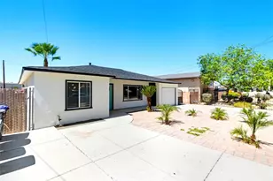 139 N Tahquitz, Hemet, CA 92543 - Photo 2