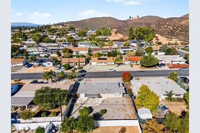 27161 Pinehurst, Menifee, CA 92586 - Photo 30