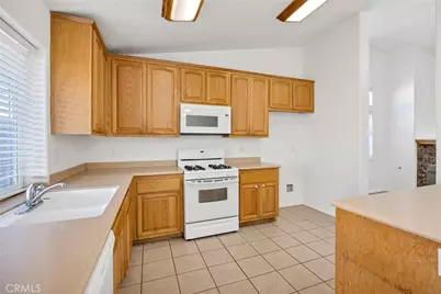 1230 Shellie Lane, Hemet, CA 92543 - Photo 14