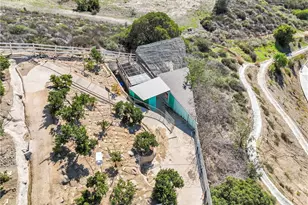 35751 Avenida La Cresta, Murrieta, CA 92562 - Photo 14