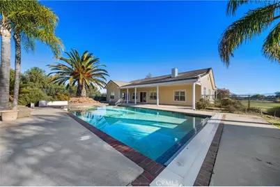 42300 Fig Street, Murrieta, CA 92562 - Photo 6