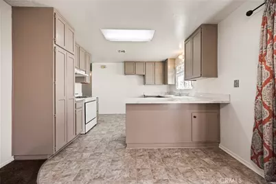 2520 14th Street, Riverside, CA 92507 - Photo 8