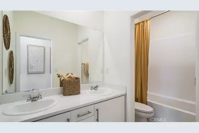 366 Sea Bright Road, Perris, CA 92570 - Photo 8