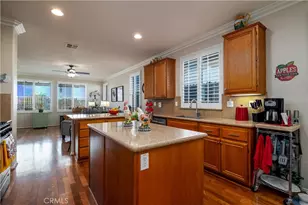 39523 Sierra Madre Dr, Murrieta, CA 92563 - Photo 10
