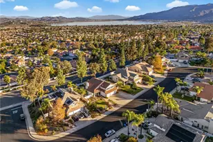 29110 Wayfarer Ln, Lake Elsinore, CA 92530 - Photo 32