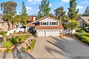 29110 Wayfarer Ln, Lake Elsinore, CA 92530 - Photo 2