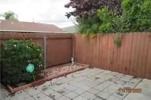 611 S Palm Ave, Hemet, CA 92543 - Photo 8