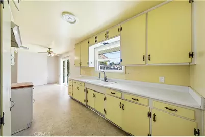 26850 Columbia Street, Hemet, CA 92544 - Photo 10