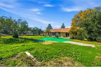 26850 Columbia Street, Hemet, CA 92544 - Photo 52