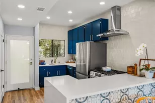 2500 Abbot Kinney Unit 10, Venice, CA 90291 - Photo 12