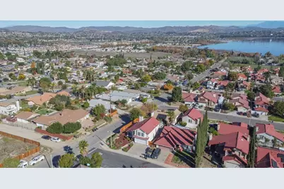 15600 Lake Ridge, Lake Elsinore, CA 92530 - Photo 46