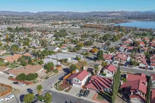 15600 Lake Ridge, Lake Elsinore, CA 92530 - Photo 46