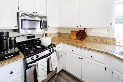 27618 Camino Claraboya, Menifee, CA 92585 - Photo 8