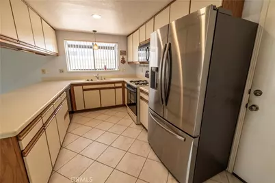 27133 Shadowcrest, Cathedral City, CA 92234 - Photo 8