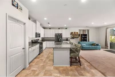 468 Bristolwood, Hemet, CA 92543 - Photo 12