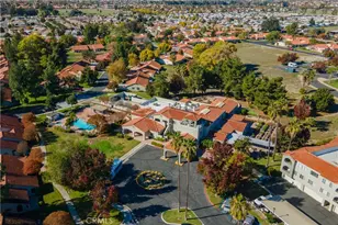 1057 Clubhouse Dr, Hemet, CA 92545 - Photo 32