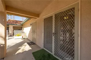 1057 Clubhouse Dr, Hemet, CA 92545 - Photo 22