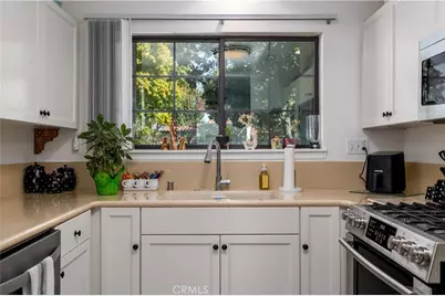 1057 Clubhouse Drive, Hemet, CA 92545 - Photo 10