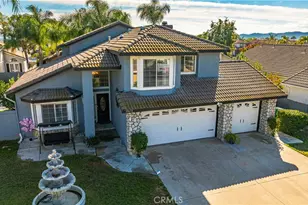 39672 Maple Leaf Ct, Murrieta, CA 92563 - Photo 2