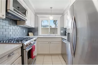 2911 S Fairview Street #C, Santa Ana, CA 92705 - Photo 10