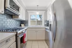 2911 S Fairview St, Santa Ana, CA 92705 - Photo 10