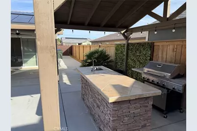 11409 Bellevue, Adelanto, CA 92301 - Photo 10