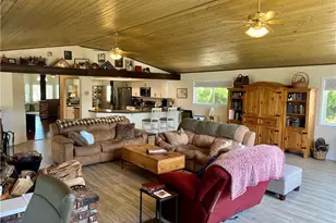 28870 Broken Arrow Cir, Menifee, CA 92584 - Photo 28