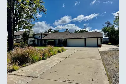 28870 Broken Arrow Cir, Menifee, CA 92584 - Photo 2