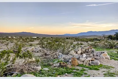 22700 Tamyran, Desert Hot Springs, CA 92241 - Photo 58