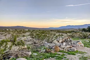 22700 Tamyran, Desert Hot Springs, CA 92241 - Photo 58