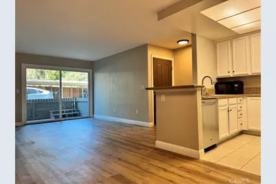 432 Edgehill #95, Oceanside, CA 92054 - Photo 2