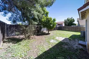 1815 Myrtle St, Corona, CA 92878 - Photo 32
