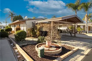 1387 Bishop, Hemet, CA 92545 - Photo 2