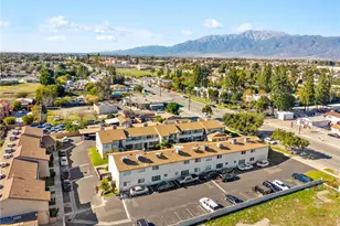 17425 Arrow Bl, Fontana, CA 92335 - Photo 40