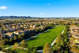 38369 Windingwalk Dr, Murrieta, CA 92563 - Photo 8