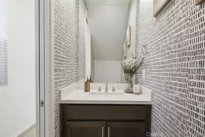 38369 Windingwalk Drive, Murrieta, CA 92563 - Photo 8