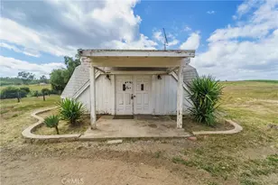 33041 Briggs Rd, Menifee, CA 92584 - Photo 2