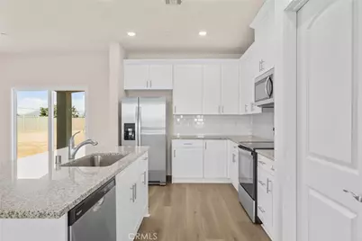 14853 Indigo, Apple Valley, CA 92307 - Photo 2