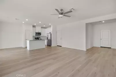 14896 Desert Lily Court, Apple Valley, CA 92307 - Photo 2