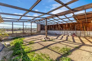 1998 Cambria Ave, Landers, CA 92285 - Photo 40