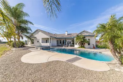 25025 Las Palmeras Dr, Temecula, CA 92590 - Photo 46