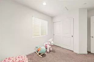 27166 Canyon Rock Ct, Moreno Valley, CA 92555 - Photo 26