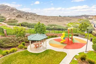 27166 Canyon Rock Ct, Moreno Valley, CA 92555 - Photo 62