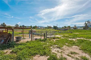 40069 Newport, Hemet, CA 92543 - Photo 48