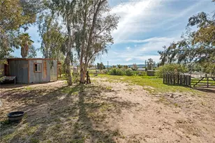 40069 Newport, Hemet, CA 92543 - Photo 42