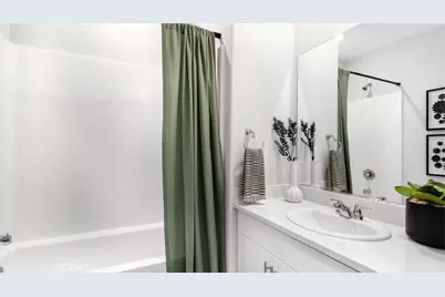 1211 Yeager Avenue, Rialto, CA 92376 - Photo 10