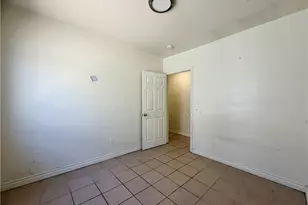 3968 & 3970 S Hobart Blvd, Los Angeles, CA 90062 - Photo 18