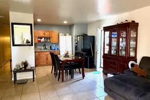 3968 & 3970 S Hobart Blvd, Los Angeles, CA 90062 - Photo 4