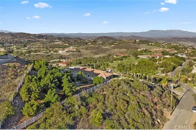 40055 Valle Vista, Murrieta, CA 92562 - Photo 58